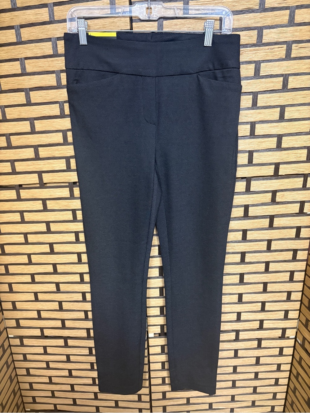 Dalia black and gray slim leg pull in dress pants size small